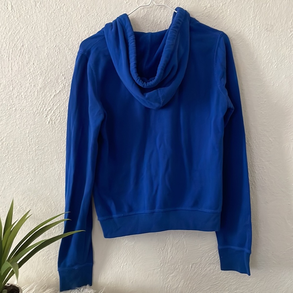 Hollister Zip Up Blue Hoodie Beach Relay Size Médium / M 🌴💙 - Picture 4 of 4